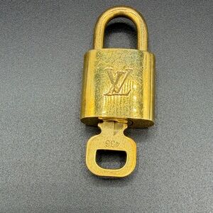 Louis Vuitton Lock and Key #436